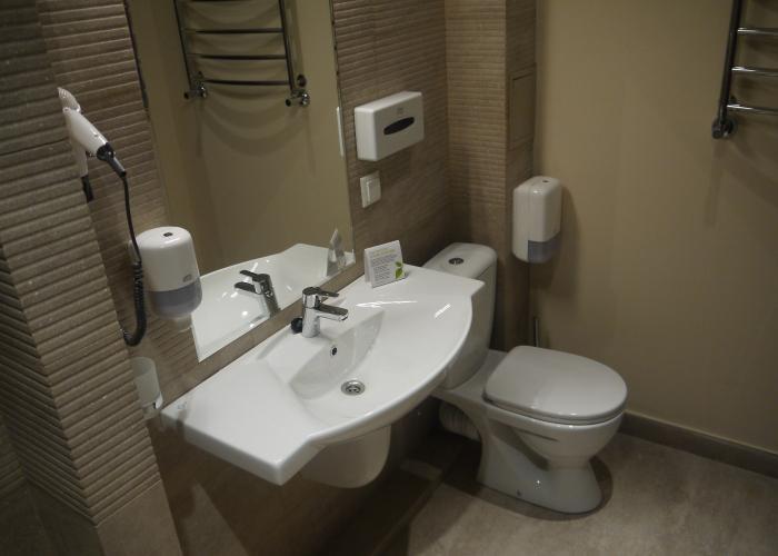 Hotel Optima Collection Jytomyr Extérieur photo