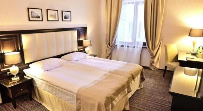 Hotel Optima Collection Jytomyr Chambre photo